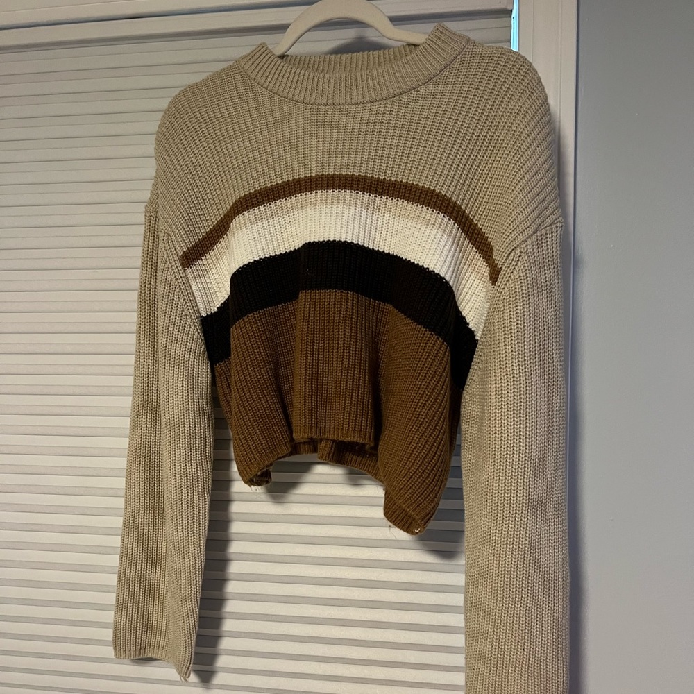 Garage Cropped Sweater Size Small